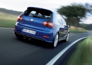 Volkswagen Golf V R32